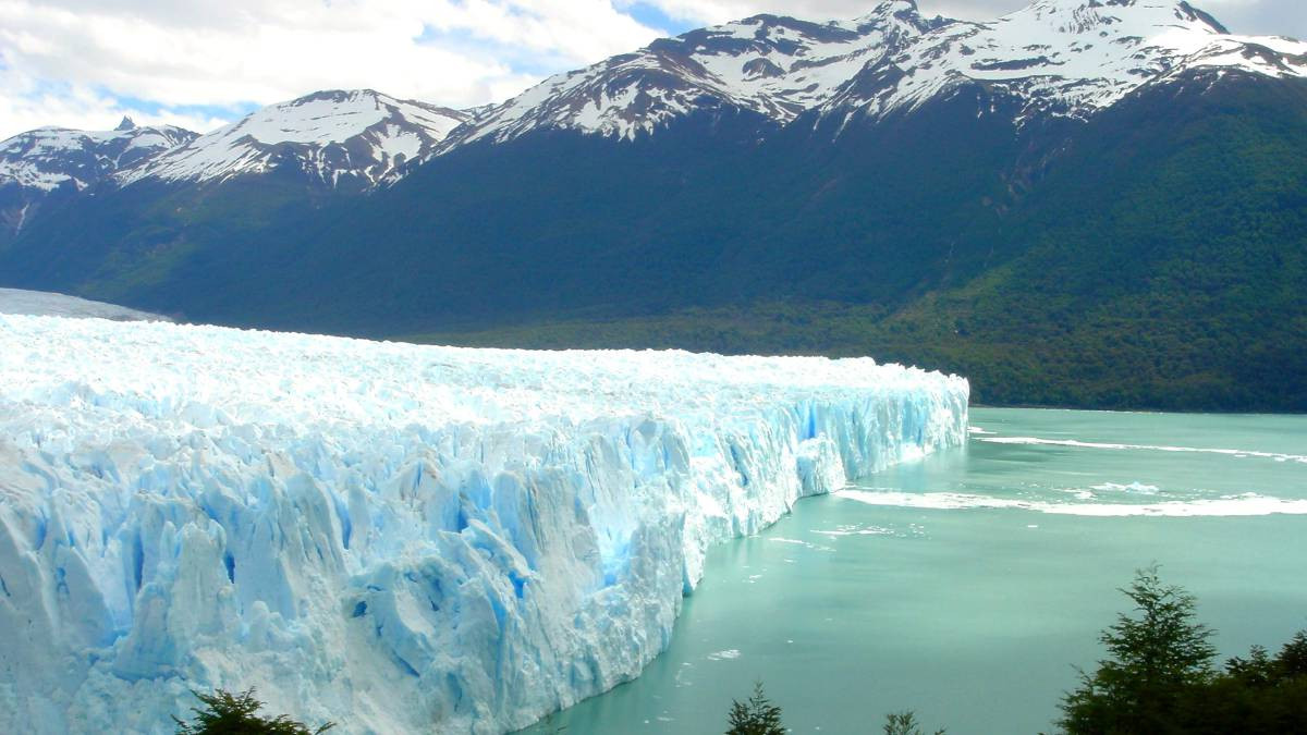 Parque Nacional de Los Glaciares Argentina Compromiso12Meses.jpg